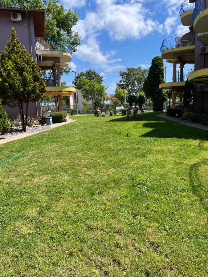 Къмпинг Градина Луксозен Апартамент Tschernomorez Exterior foto